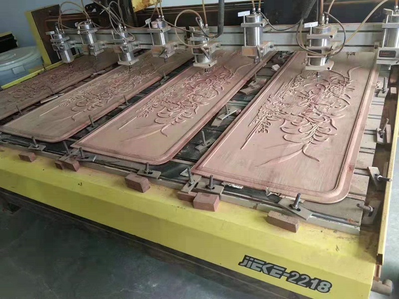 木工雕刻機在使用過程中有哪些要注意的地方?