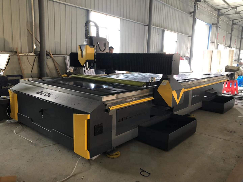 鋁單板雕刻機怎么導入文件