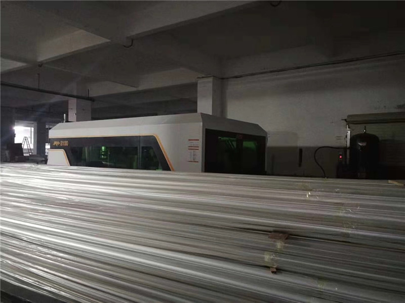 深圳市龍崗區XX機箱廠