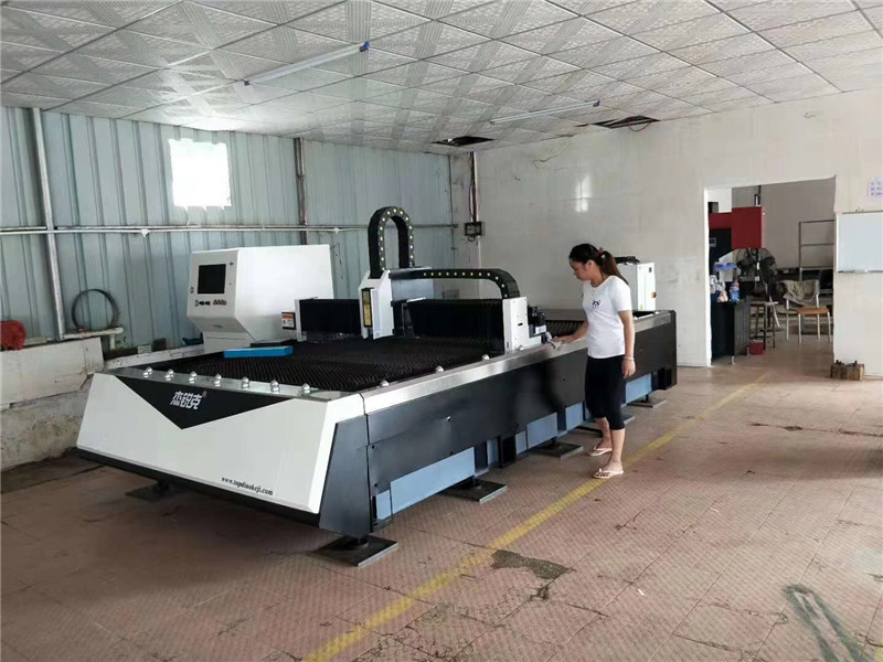 廣州XX鈑金制品有限公司 